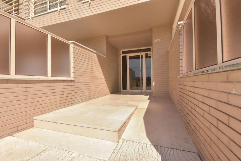 Rocha'S Apartment Remodelado! Na Praia Com Terraco Vila Nova de Gaia Exteriér fotografie