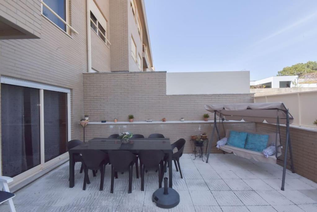 Rocha'S Apartment Remodelado! Na Praia Com Terraco Vila Nova de Gaia Exteriér fotografie