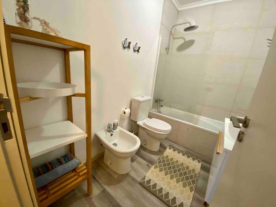 Rocha'S Apartment Remodelado! Na Praia Com Terraco Vila Nova de Gaia Exteriér fotografie