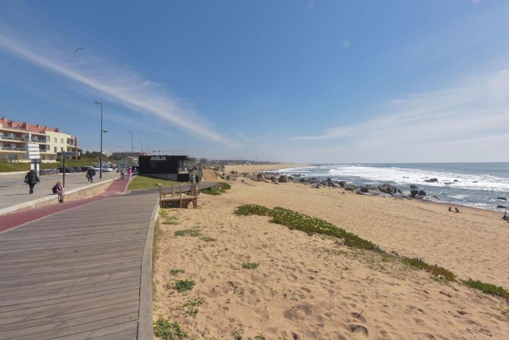 Rocha'S Apartment Remodelado! Na Praia Com Terraco Vila Nova de Gaia Exteriér fotografie